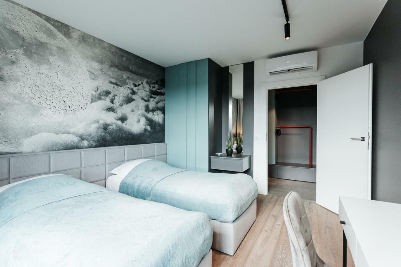 Diamond - Luxurious Apartment - A/C Krasków Εξωτερικό φωτογραφία