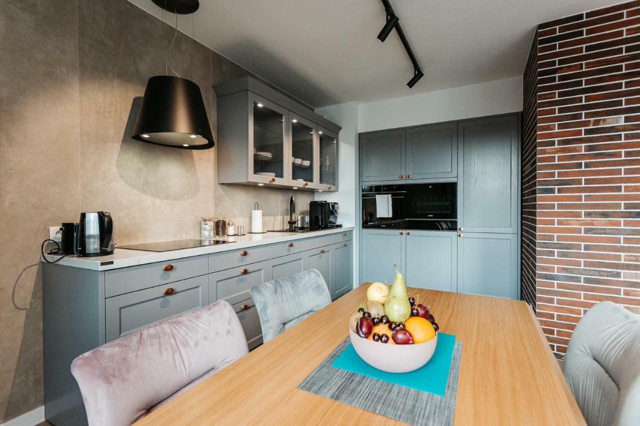 Diamond - Luxurious Apartment - A/C Krasków Εξωτερικό φωτογραφία