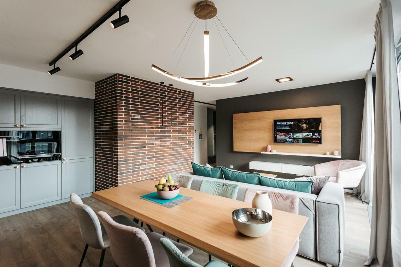 Diamond - Luxurious Apartment - A/C Krasków Εξωτερικό φωτογραφία