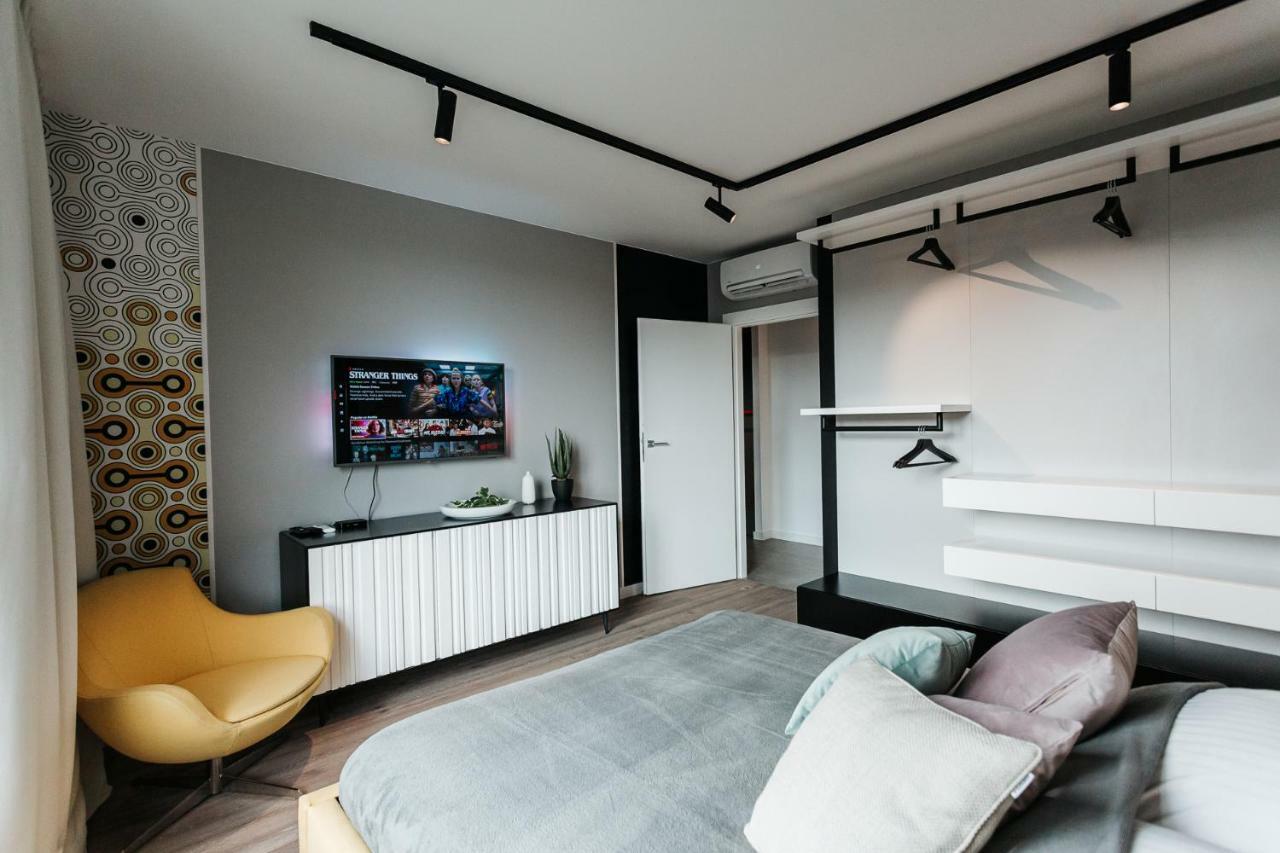 Diamond - Luxurious Apartment - A/C Krasków Εξωτερικό φωτογραφία